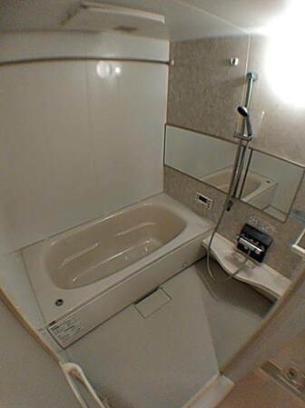 サンスクエア千里万博 B棟の物件内観写真